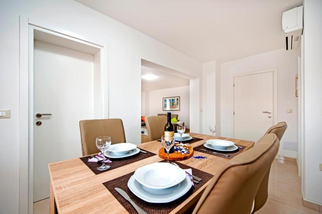 Aria Room And Apartmant Fuga Rovigno Esterno foto